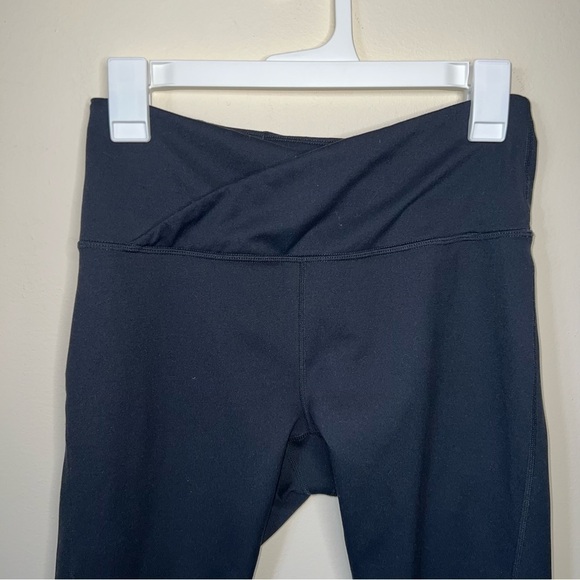 CORE 10 Women’s 27” Black Leggings Size Medium - Picture 3 of 16